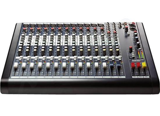 Photo Console analogique MPMI12 SOUNDCRAFT