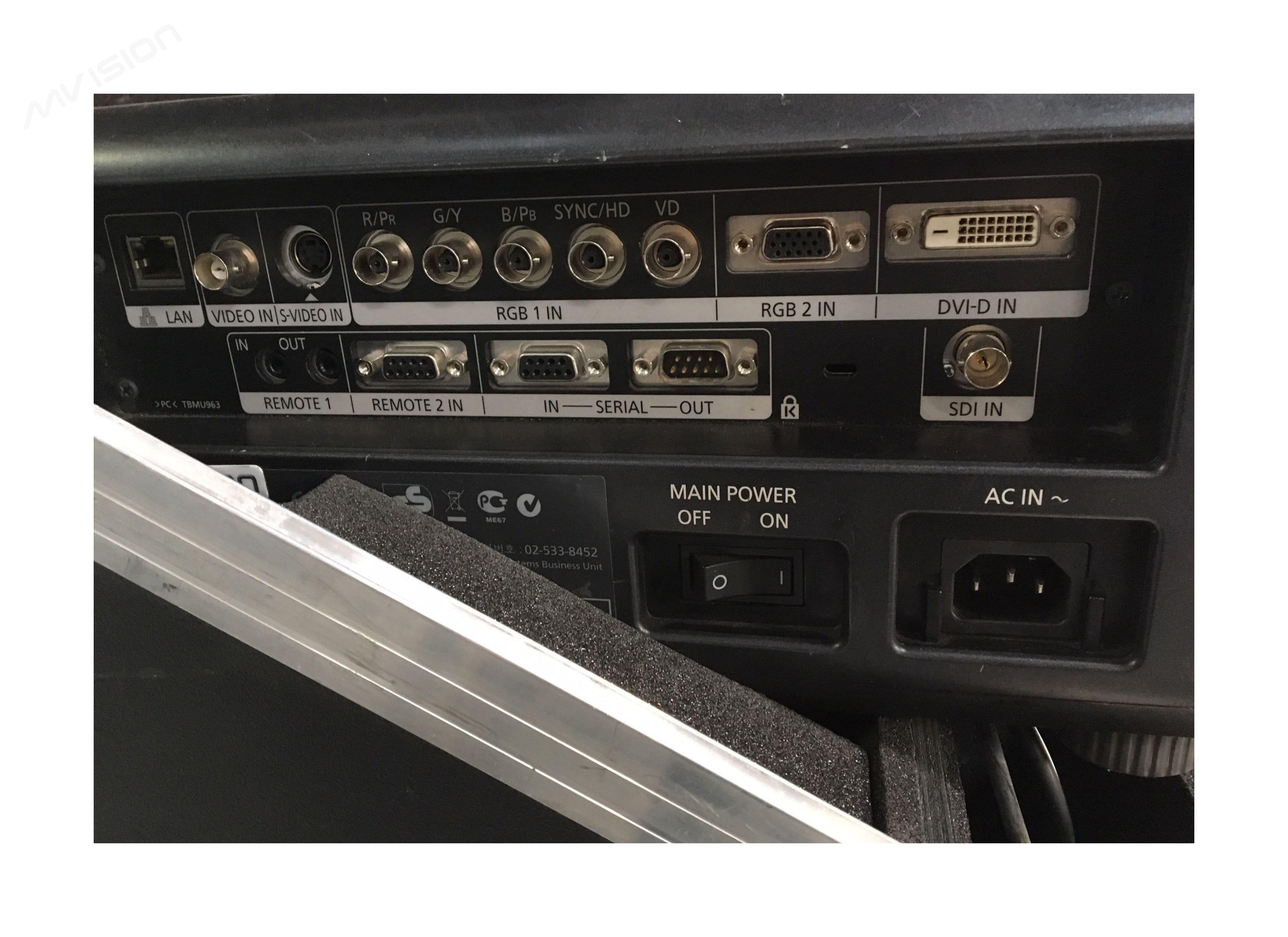 Vidéoprojecteur 6 000 lumens Panasonic - HD - PT-DZ6710 (1980x1080)