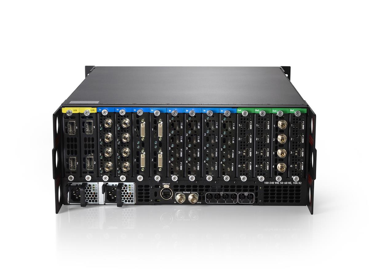 Photo Système E2 BARCO (28 in / 14 out) 2K et 4K