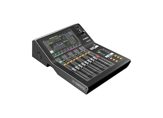photo Console numérique DM3 Yamaha (16in/8out)
