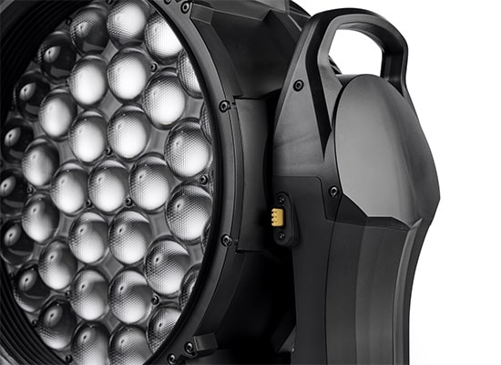 Photo Projecteur Wash - Mac Aura Raven XIP - MARTIN