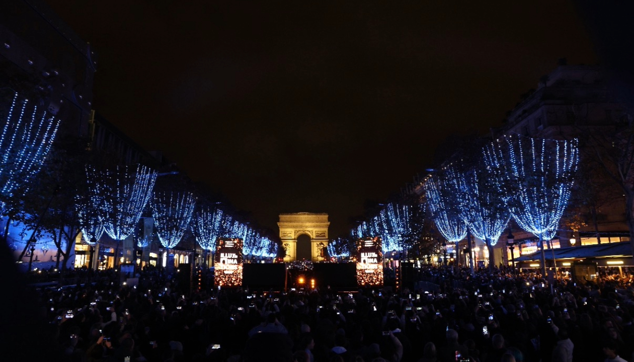 Illuminations des Champs Elysées 2025